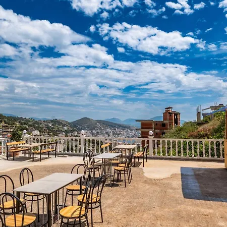 Basho Апартаменты Саранда