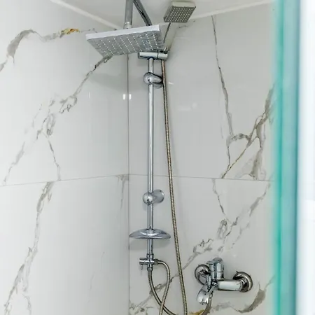 Basho Саранда