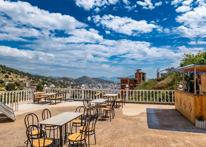 Basho 公寓 Sarandë