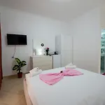 Apartment Basho Sarande